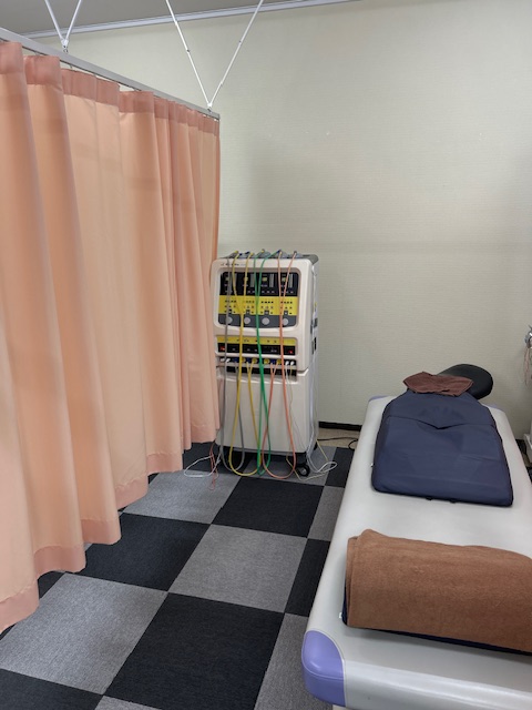 行啓通整骨院・院内１