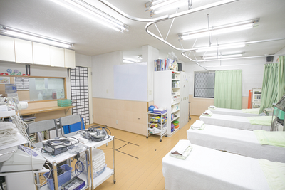 東迎はりきゅう接骨院・内観１