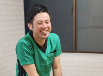 新神戸鍼灸接骨院・施術風景