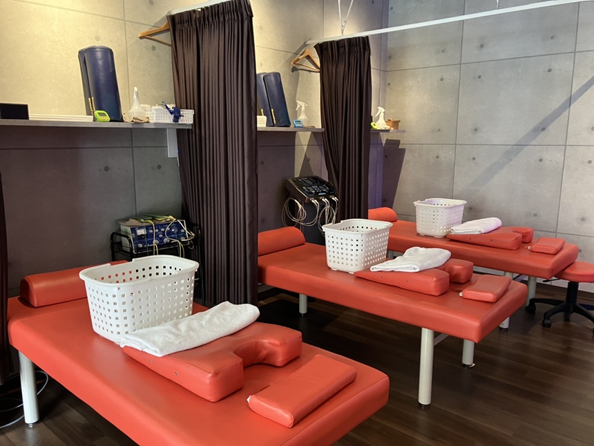 B・BLUEはりきゅう接骨院・内観１